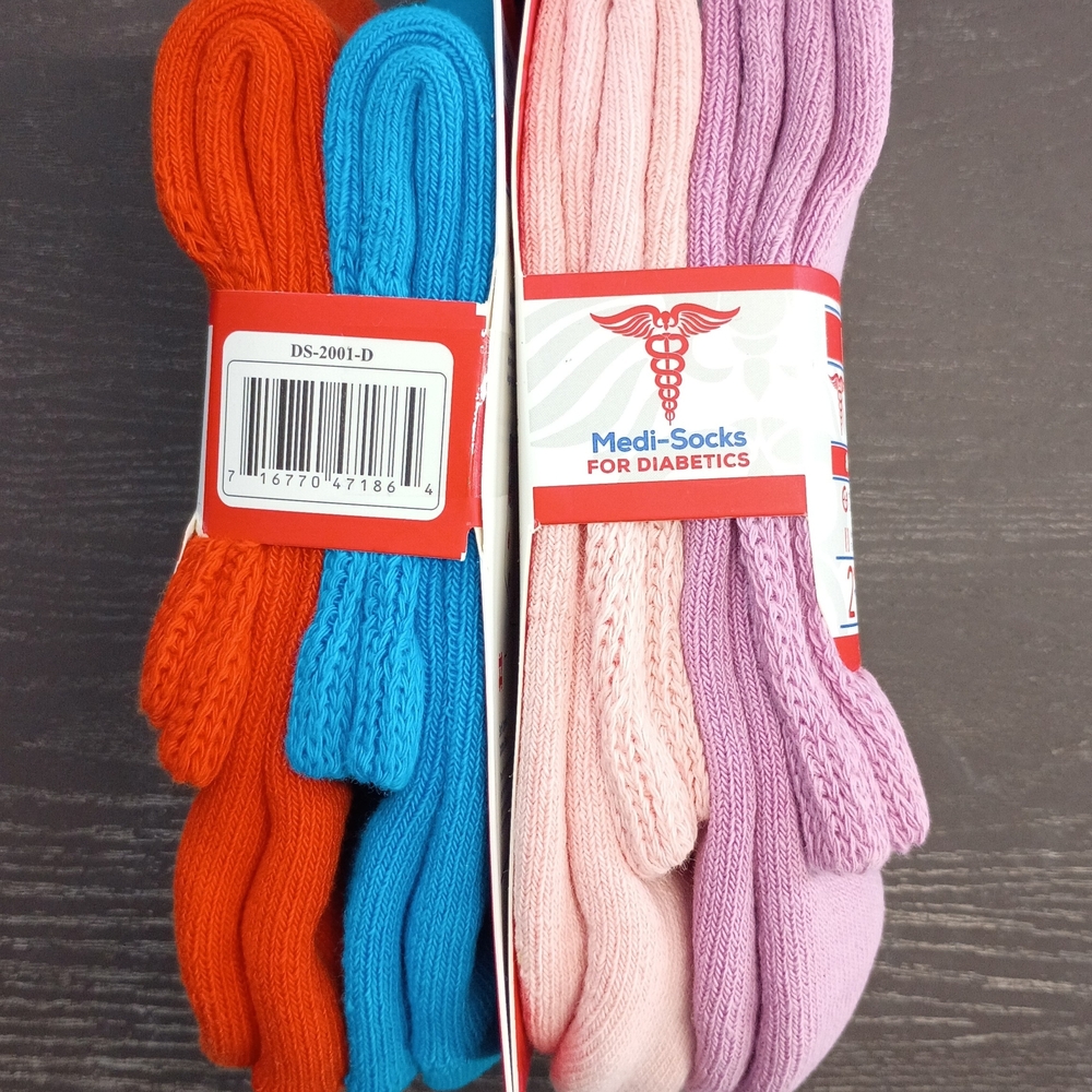 Women's Diabetic Ankle Socks - Orange and Pink. 4 Pair New - Picture 3 of 3